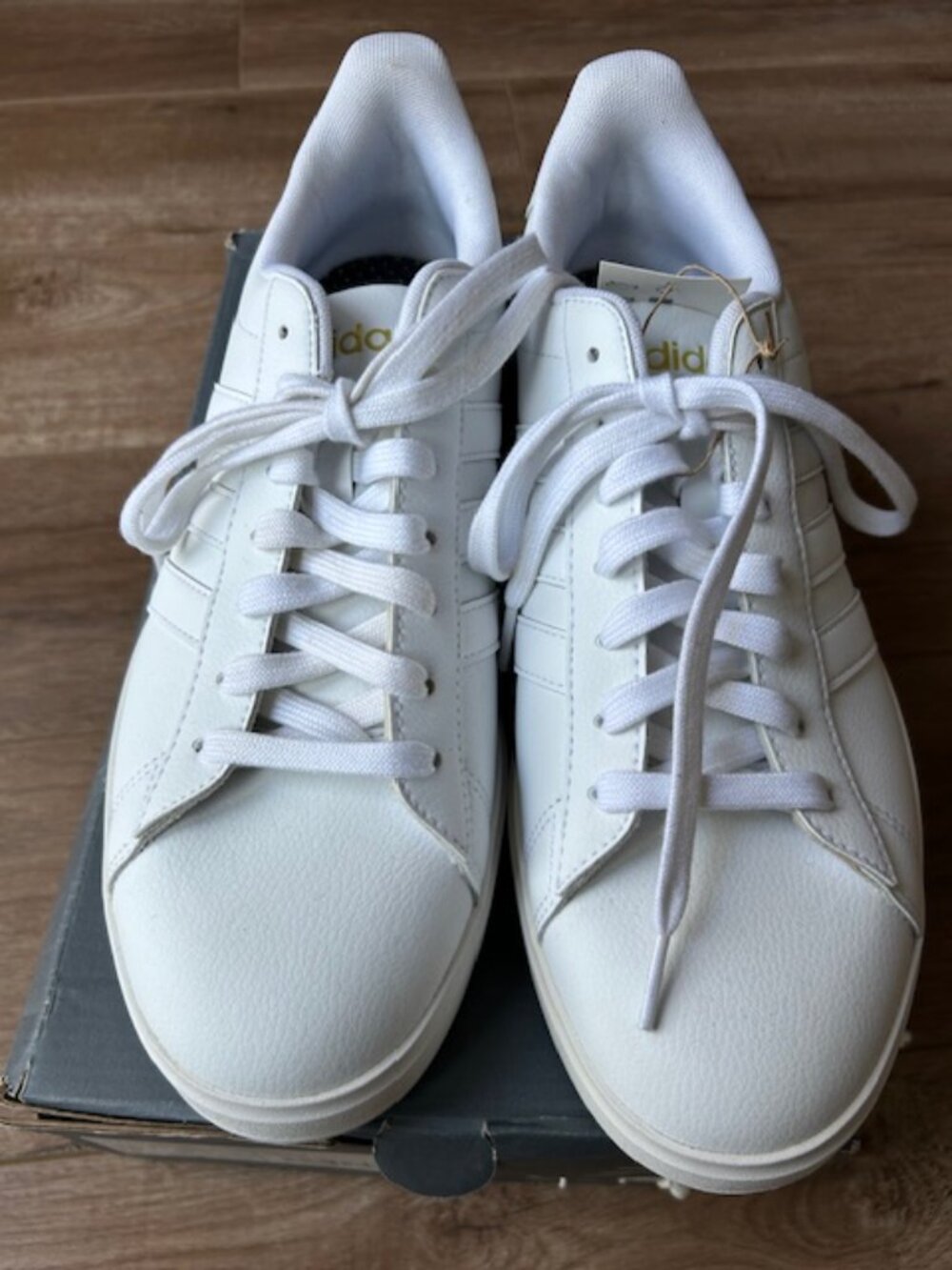 Brand New New Balance Women's Grand Court Classic Shoes